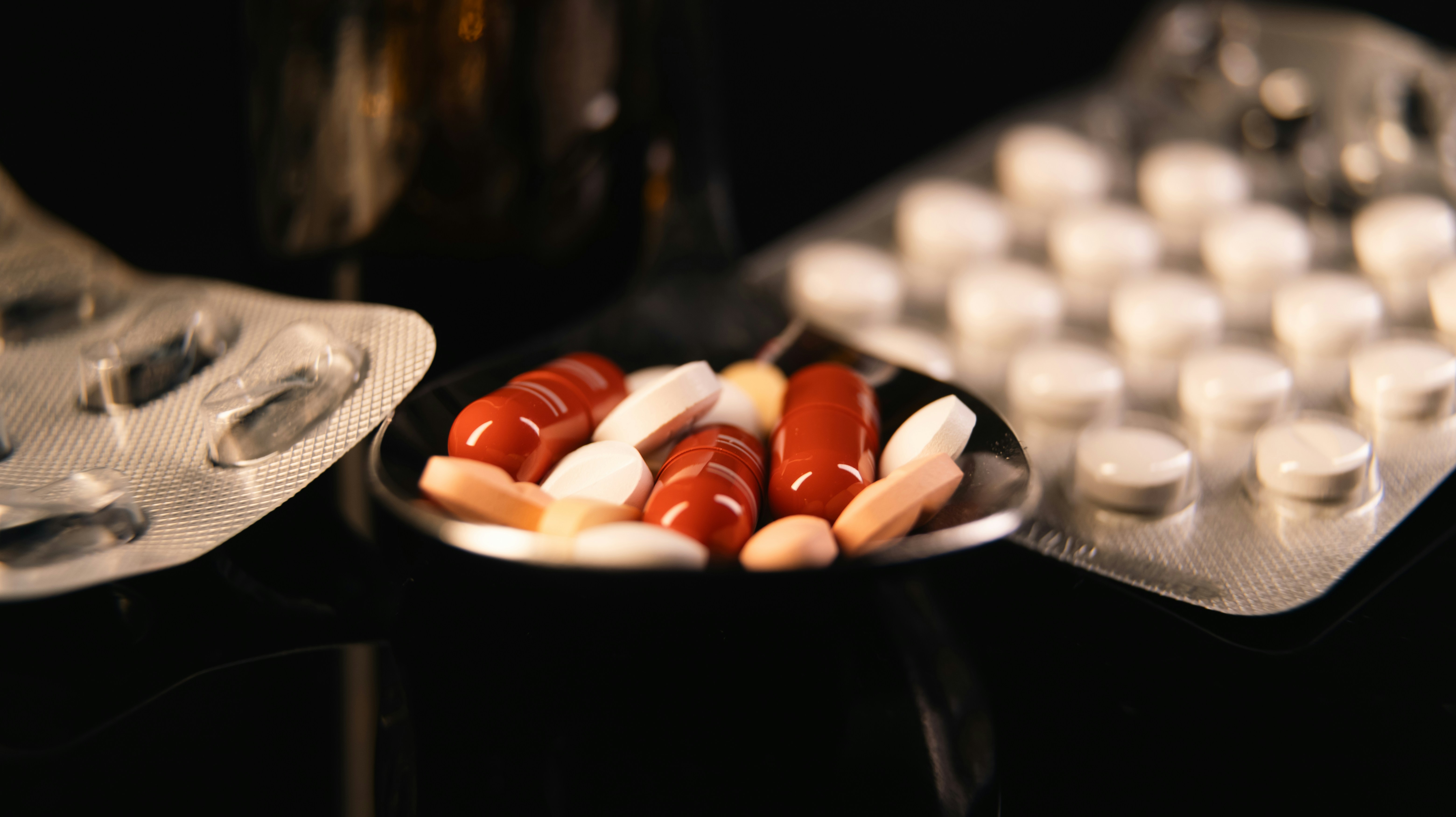 Lijekovi i sunce: fotosenzitivnost od A do Ž (antibiotici, akne, biljni pripravci)