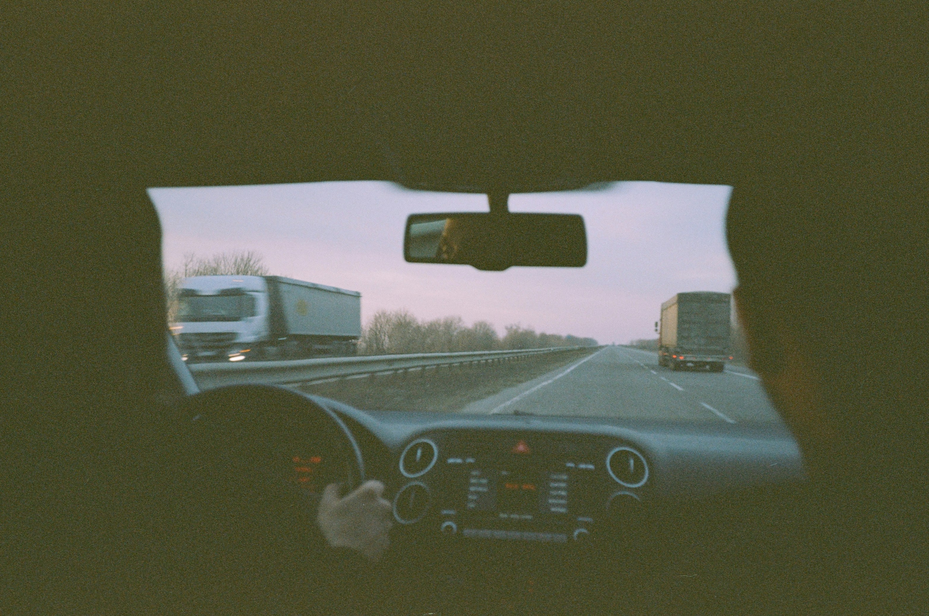 Pametno putovati: cijepljenja, voda i jet-lag — praktični medicinski savjeti prije polaska