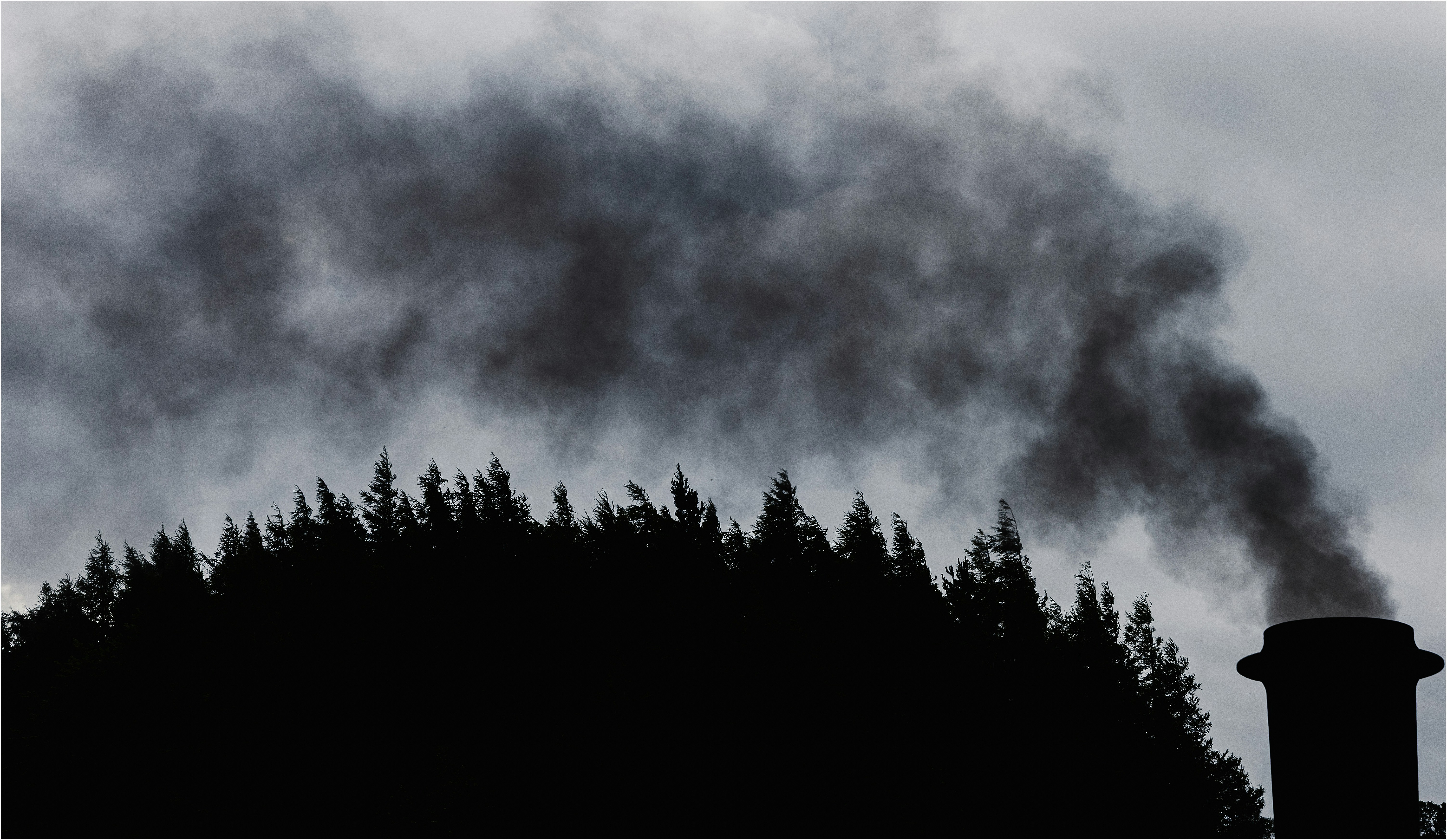 Trovanje ugljičnim monoksidom (CO) zimi: kako ga prepoznati, što učiniti odmah i kako ga spriječiti