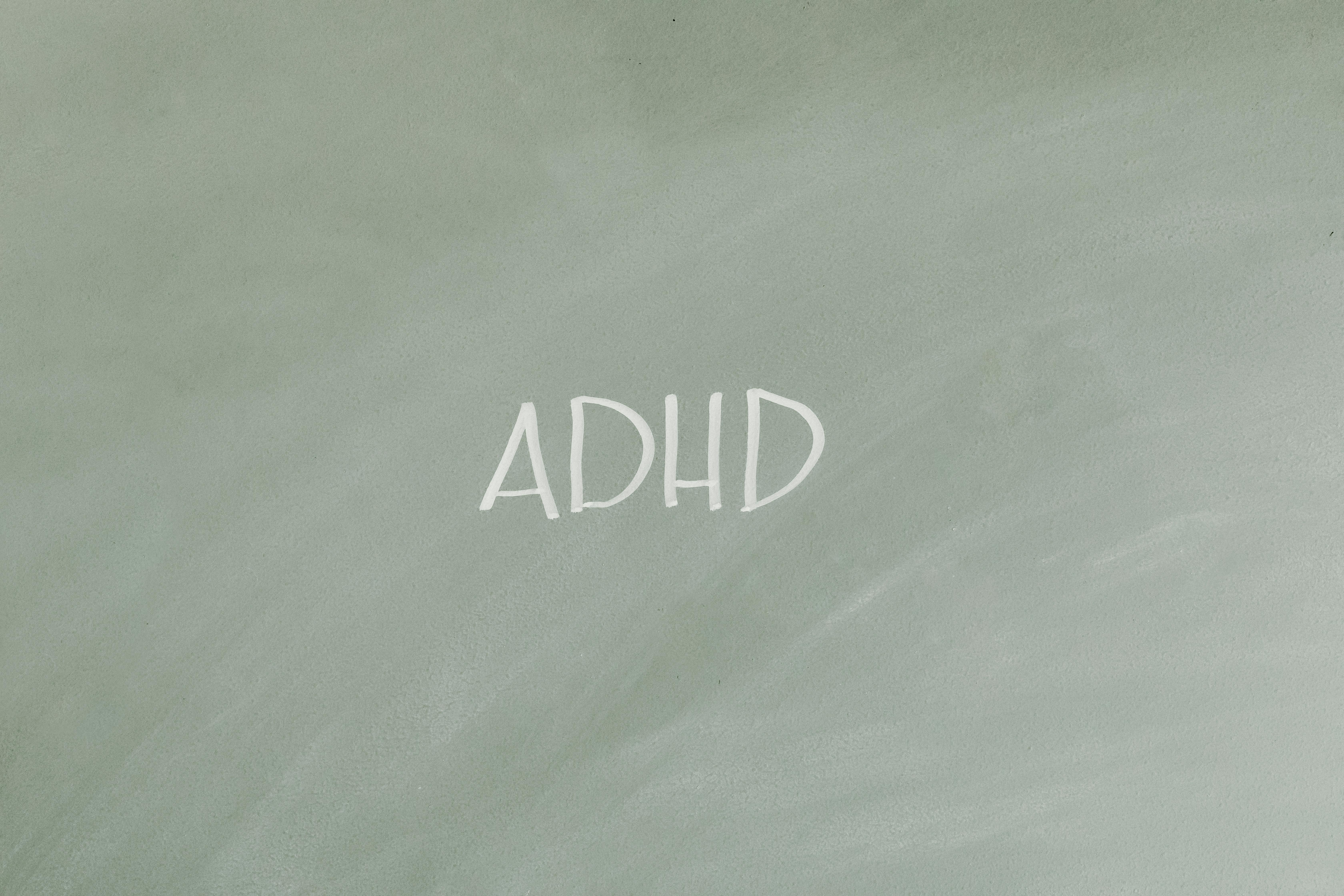 Imam li ADHD? Simptomi u odraslih koji izgledaju kao anksioznost, depresija i burnout